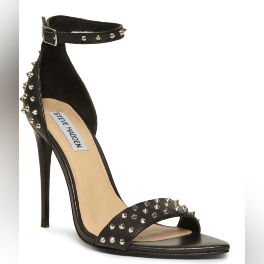 Spike ankle wrap stilleto